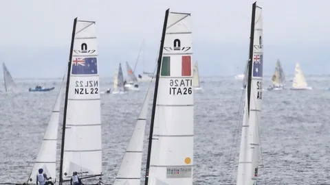 “沃尔夫斯堡1：0霍芬海姆：德甲第16轮精彩瞬间回放”